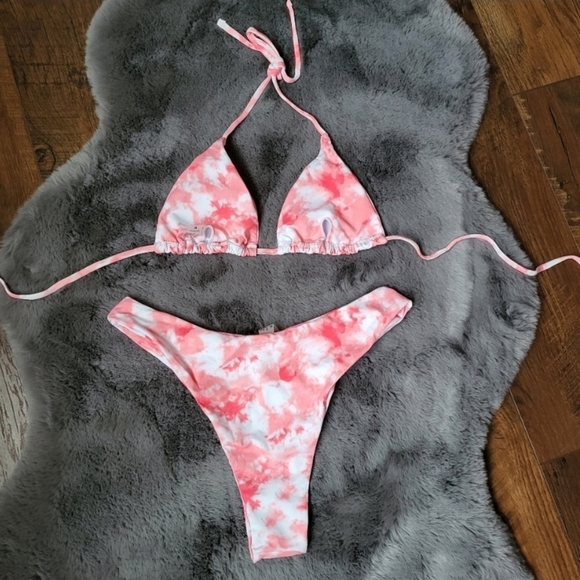 Triangle Tie Dye 3 Piece Bikini Set with Skirt - Picture 7 of 8